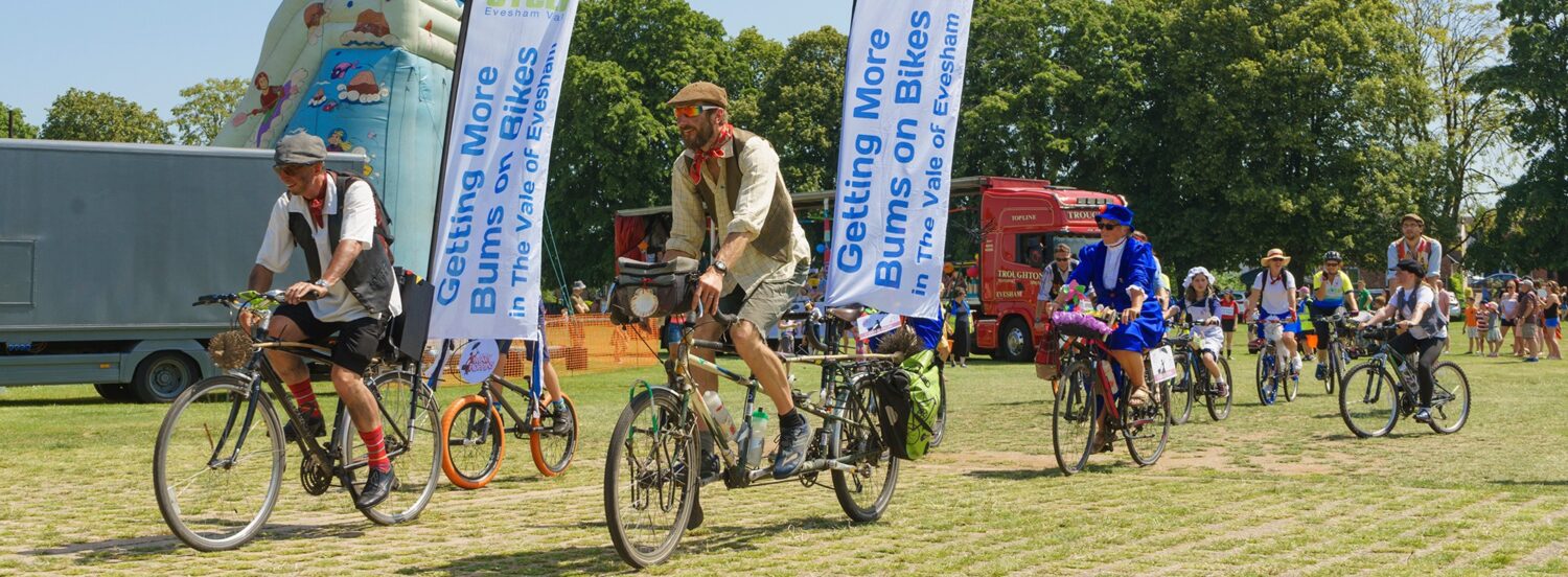 bums on bikes